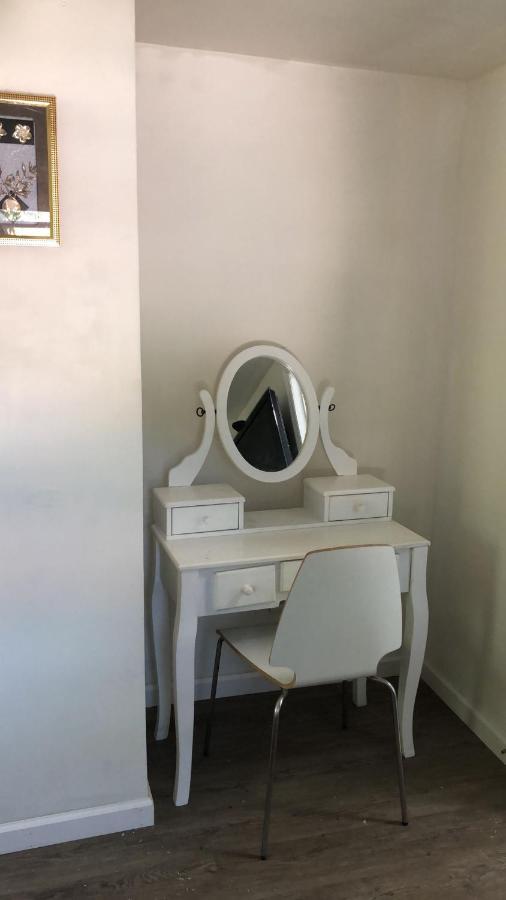 Cozy Room With Private Bathroom Nowy Jork Zewnętrze zdjęcie